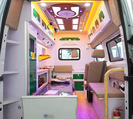 桦甸市车辆内部展示