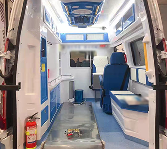 桦甸市车辆内部展示